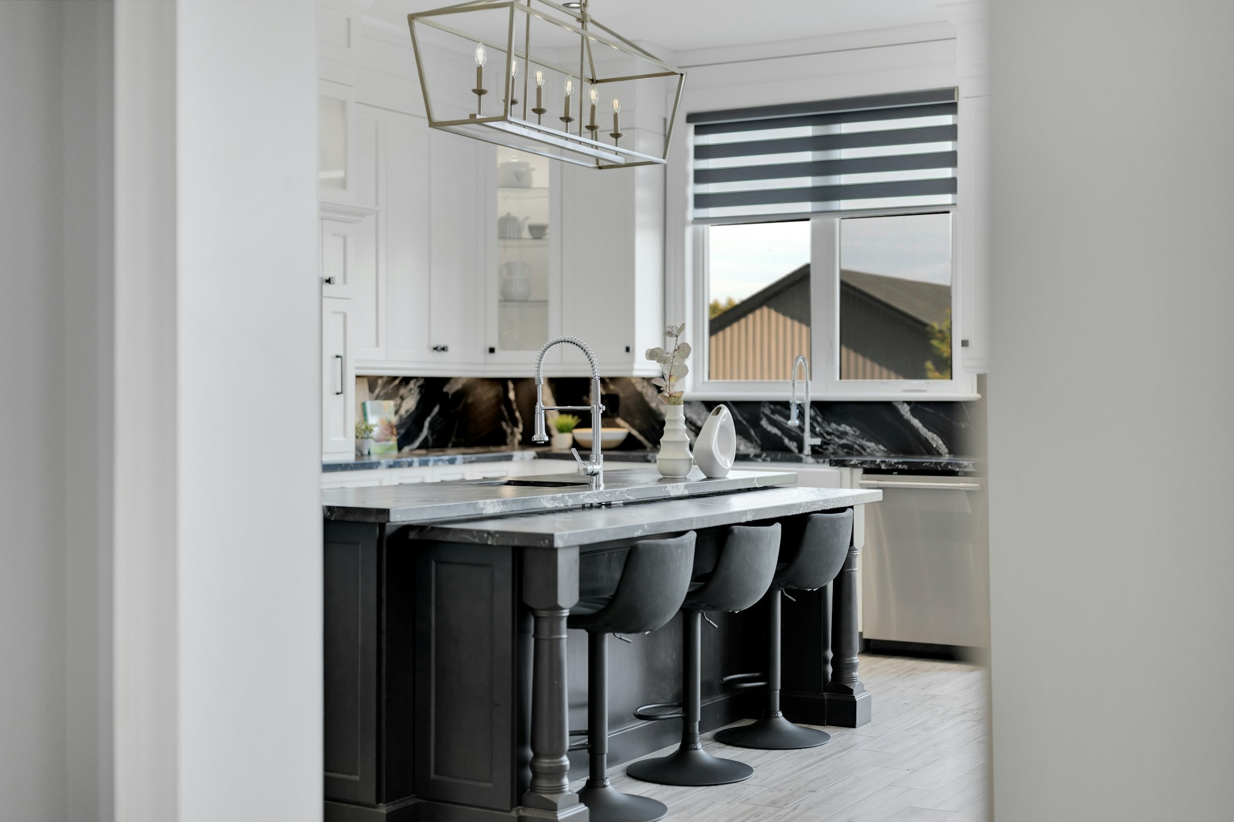 Luxury Harare property, living detail